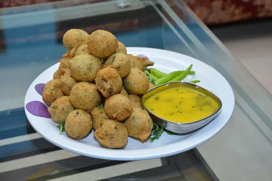 methi ke gote recipe in hindi