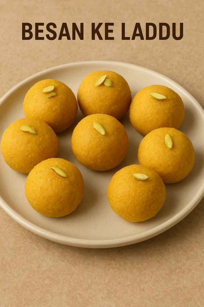 Besan Ke Laddu Recipe in Hindi.घर पर बनाएं क्रिप्सी और स्वादिष्ट बेसन लडडू।